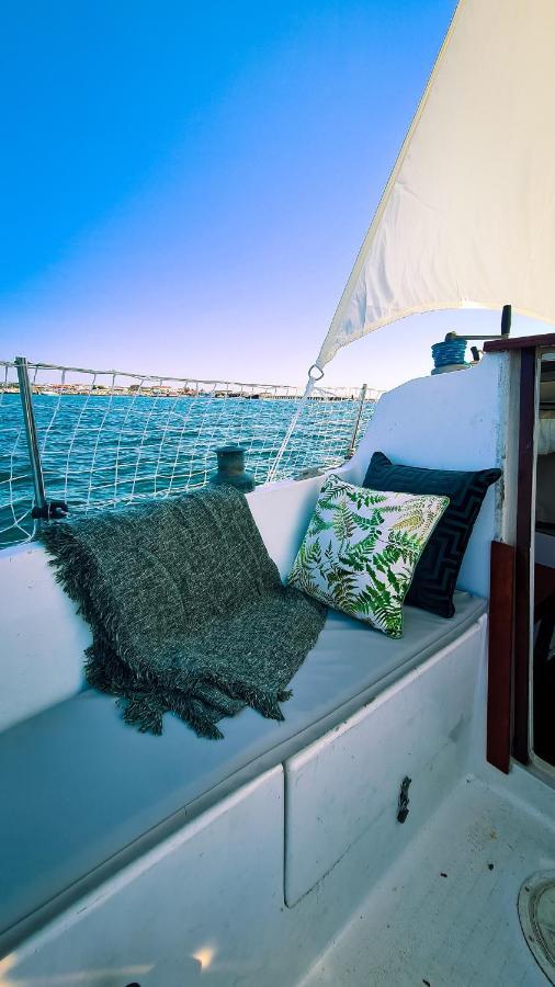 Sirius - Boat House Otel Olhão Dış mekan fotoğraf